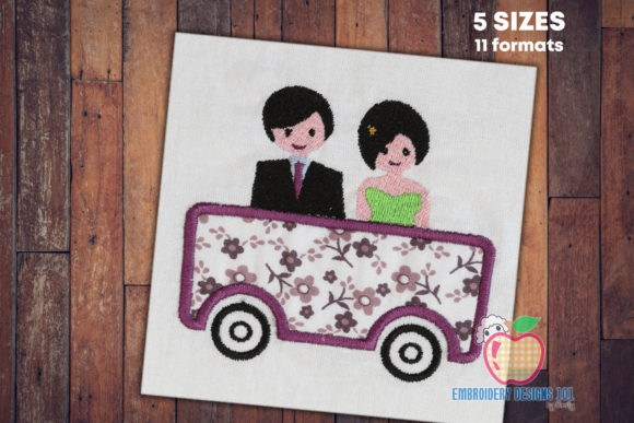 Reviewing the Couple in the Car Applique Design